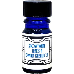 Nui Cobalt Designs Snow White Leads a Dwarf Rebellion parfüm şişesi