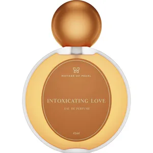Mother of Pearl Intoxicating Love parfüm şişesi