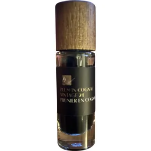 Scents of Wood Plum in Cognac Vintage 24 parfüm şişesi