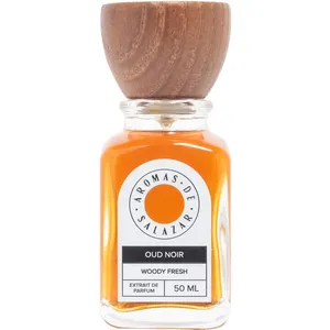 Aromas de Salazar Oud Noir parfüm şişesi
