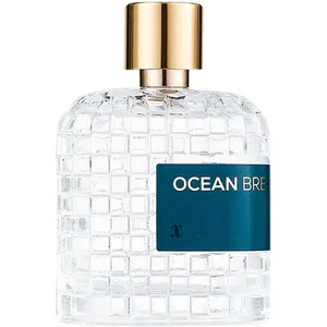 Extratto Ocean Breeze perfume bottle