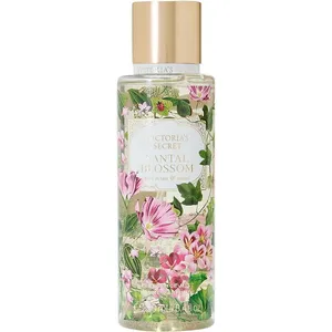 Victoria's Secret Santal Blossom parfüm şişesi