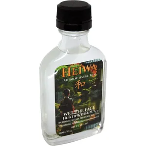 Wet The Face Heiwa parfüm şişesi