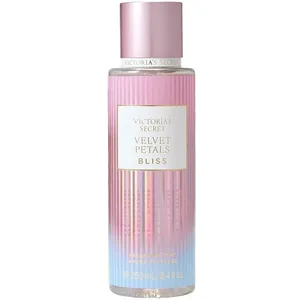 Victoria's Secret Velvet Petals Bliss parfüm şişesi