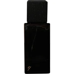 Black Fades ZIK6 / 夕 parfüm şişesi