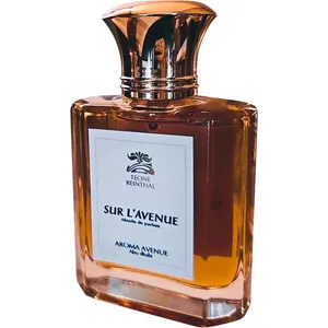 Teone Reinthal Natural Perfume Sur L'Avenue parfüm şişesi