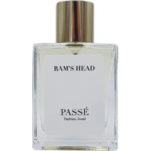 Ram's Head Passé parfüm şişesi