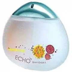 Davidoff Echo Woman Summer Fizz parfüm şişesi