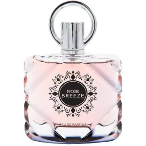 Fragrance World Noir Breeze parfüm şişesi