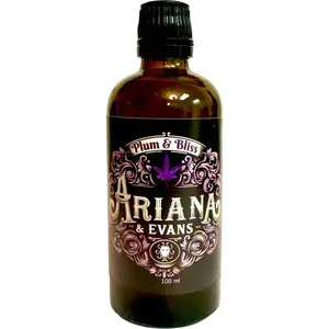A & E - Ariana & Evans Plum & Bliss (Aftershave) parfüm şişesi