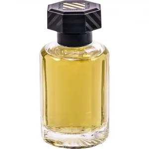 Nina Ricci Ricci-Club (Eau de Toilette) parfüm şişesi
