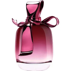 Nina Ricci Ricci Ricci parfüm şişesi