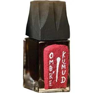 Ibn Hossain Perfumery Ombré Kumud perfume bottle