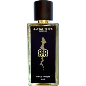 Pastor Privé 8.8 parfüm şişesi