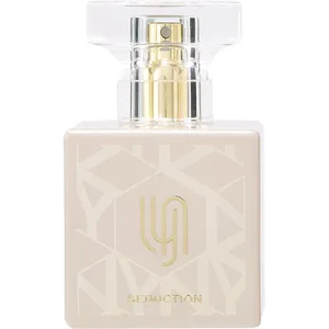 Lyn Seduction perfume bottle