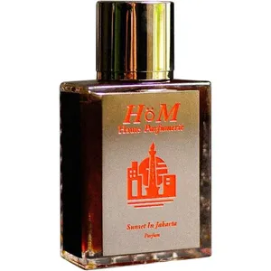 HöM Sunset in Jakarta perfume bottle