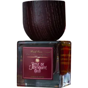 Wasif Reza Rose de L'Antiquité Oud parfüm şişesi