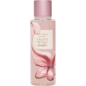 Victoria's Secret Velvet Petals Brûlée parfüm şişesi