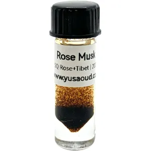 Yusa Aromatics Rose Musk parfüm şişesi