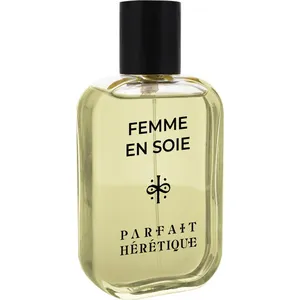 Patio Femme en Soie parfüm şişesi