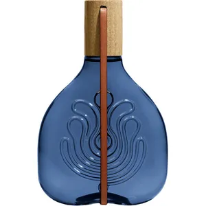 Puig Agua Lavanda Iris parfüm şişesi