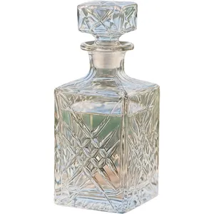 Agarwood Luxury Oud Lavande Pure perfume bottle