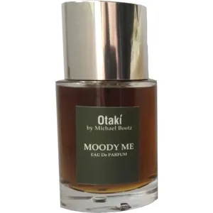Otakí Parfums Moody Me parfüm şişesi