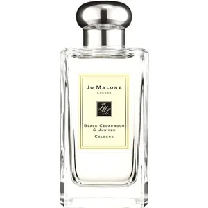 Jo Malone Black Cedarwood & Juniper parfüm şişesi