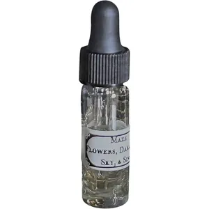 Huldra Voltaire Fragrance Maze perfume bottle