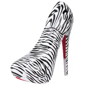 Jean-Pierre Sand Style Heel New York parfüm şişesi