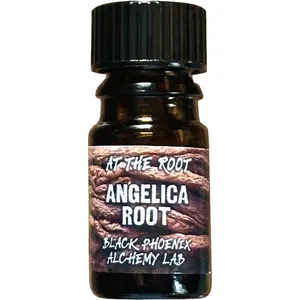 Black Phoenix Alchemy Lab Angelica Root parfüm şişesi