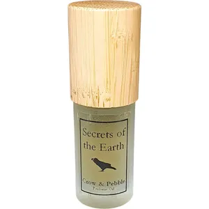 Crow & Pebble Secrets of the Earth perfume bottle