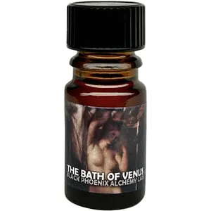 Black Phoenix Alchemy Lab The Bath of Venus parfüm şişesi