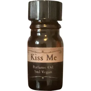 Haus of Gloi Kiss Me parfüm şişesi