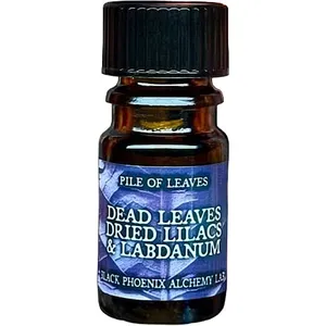 Black Phoenix Alchemy Lab Dead Leaves, Dried Lilacs & Labdanum parfüm şişesi