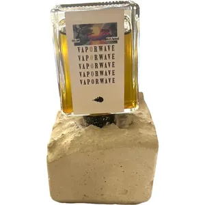 Missing Parfum Vaporwave parfüm şişesi