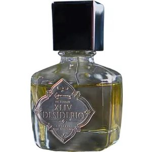 Lussur XLIV Desiderio perfume bottle