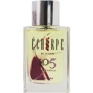 Lussur L05 perfume bottle