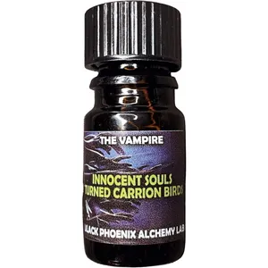 Black Phoenix Alchemy Lab Innocent Souls Turned Carrion Birds parfüm şişesi