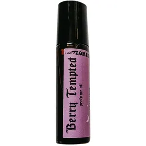 Zomething Strange Berry Tempted (2026) parfüm şişesi