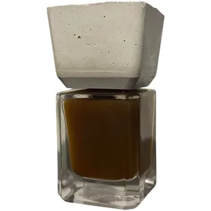 Missing Parfum PitchJam Oud parfüm şişesi