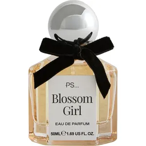 Primark Blossom Girl parfüm şişesi