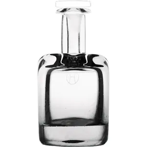 Perfumer H Clay parfüm şişesi
