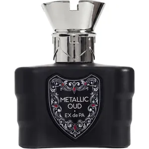 Landcaster Metallic Oud perfume bottle