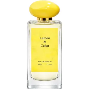 Eseenvan Lemon & Cedar parfüm şişesi