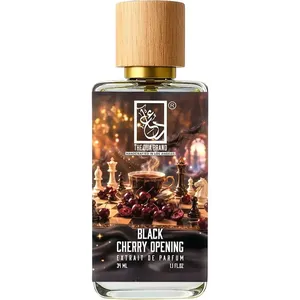 The Dua Brand Black Cherry Opening parfüm şişesi
