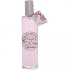 Lothantique Chemin de Roses perfume bottle