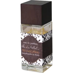 Claudia Scattolini Wood & Skin parfüm şişesi