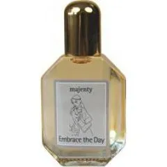 Majenty Embrace the Day perfume bottle