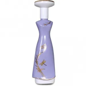 Miss Vietnam Hue (Gold) perfume bottle